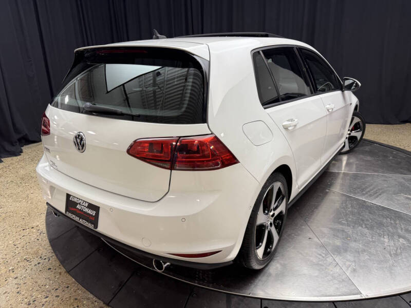 2016 Volkswagen Golf GTI SE