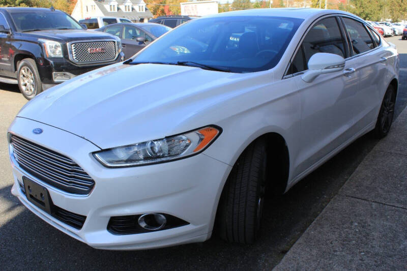 2016 Ford Fusion Titanium photo 5