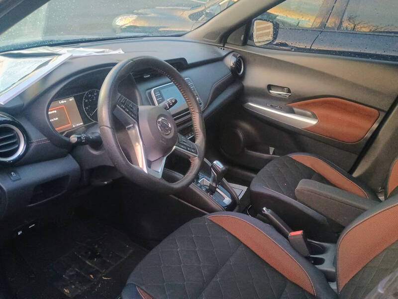 2018 Nissan Kicks SR