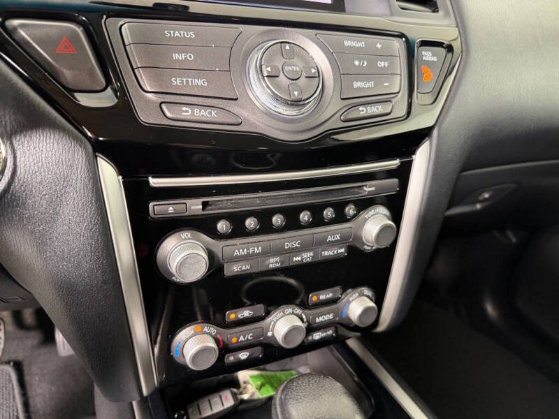 2015 Nissan Pathfinder