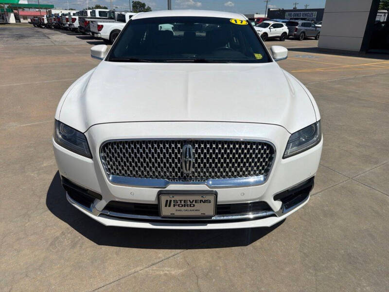 2017 Lincoln Continental Select