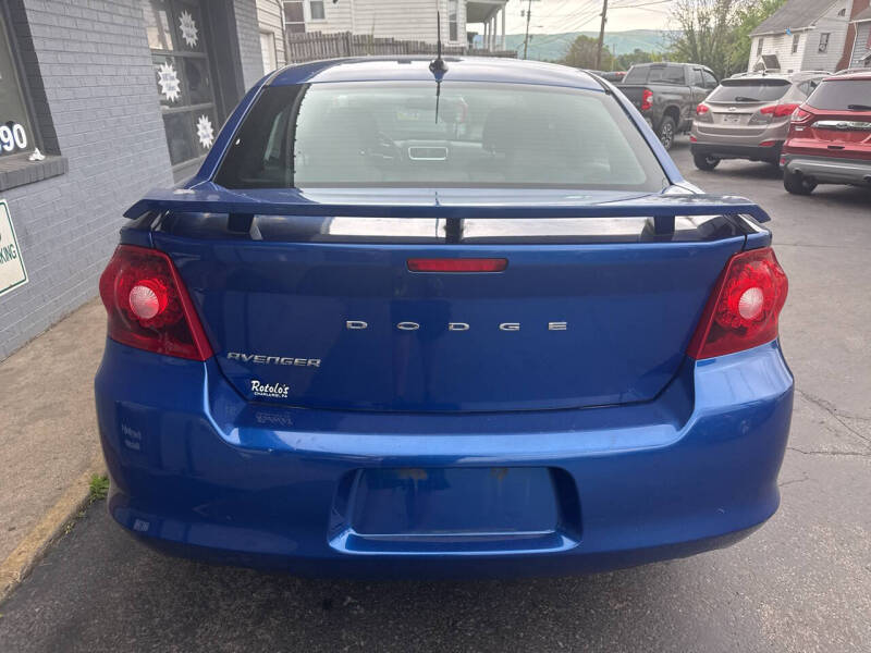2012 Dodge Avenger SXT Plus