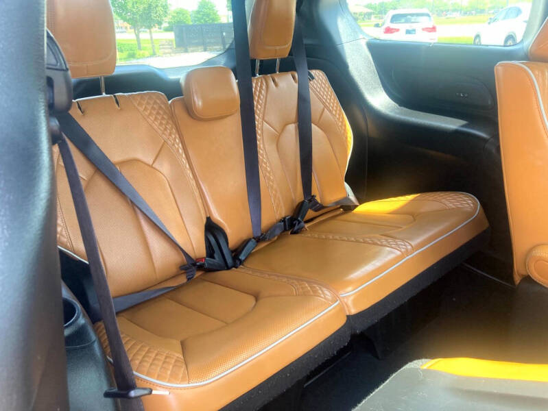 2022 Chrysler Pacifica Pinnacle