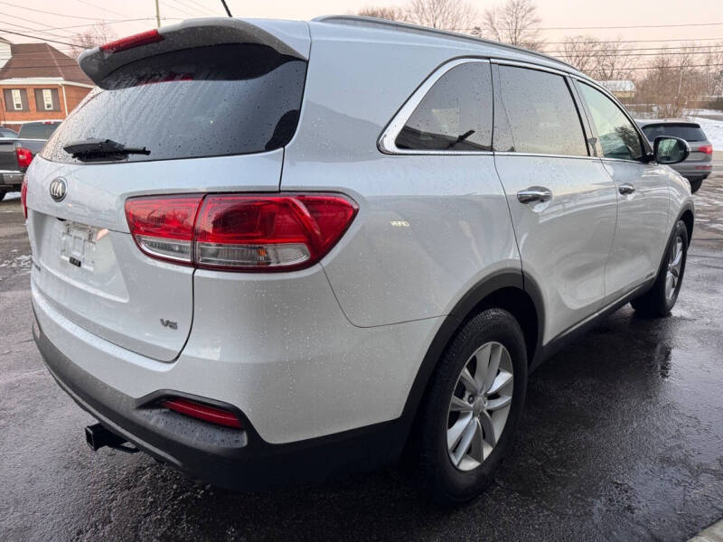 2017 Kia Sorento LX V6