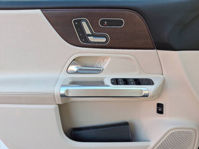 2022 Mercedes-Benz GLB GLB 250 4MATIC