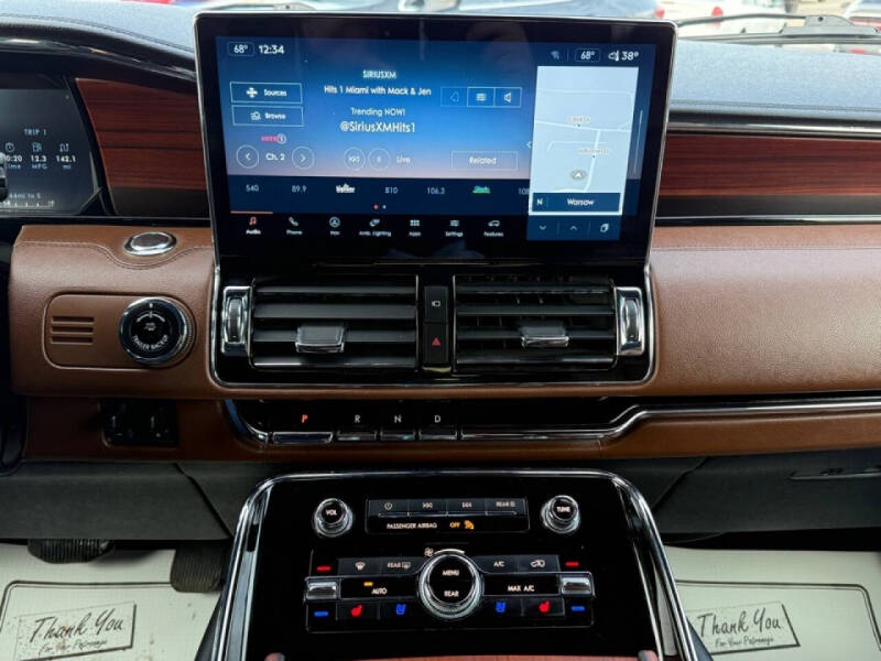 2023 Lincoln Navigator L Reserve