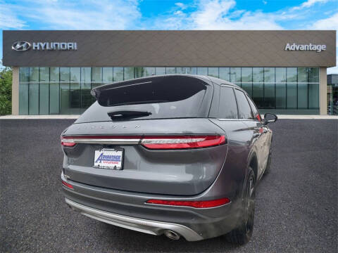 2023 Lincoln Corsair Standard