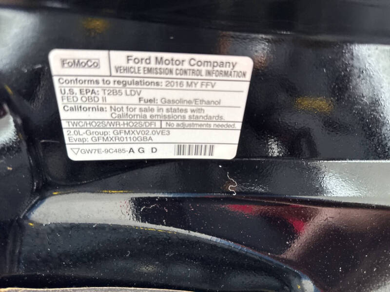 2016 Ford Focus SE - Photo 20