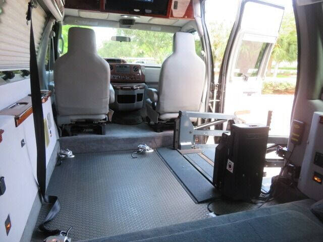 2014 Ford E-Series E-250