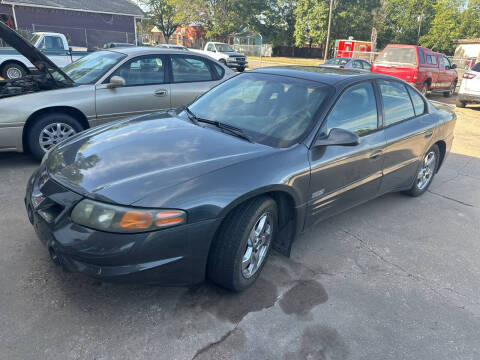 2003 Pontiac Bonneville for sale at Hall's Motor Co. LLC in Wichita KS