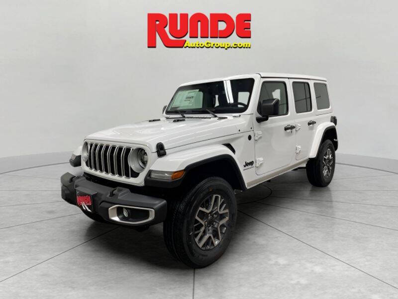 2025 Jeep Wrangler 4-Door Sahara's photo