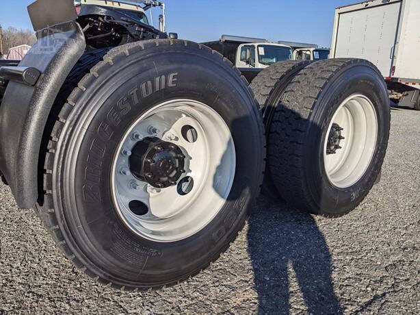2013 Freightliner Cascadia