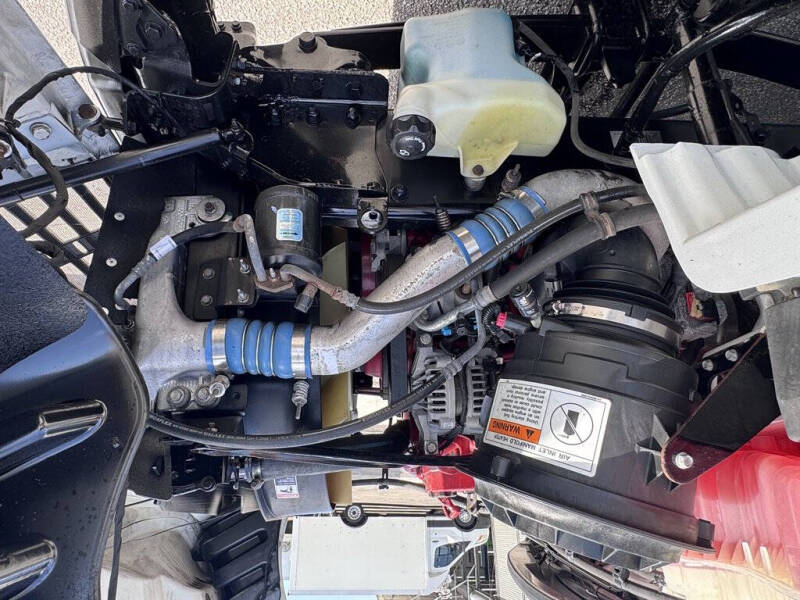 2018 Freightliner M2 106