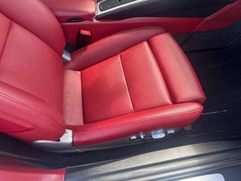 2017 Porsche 911 Carrera