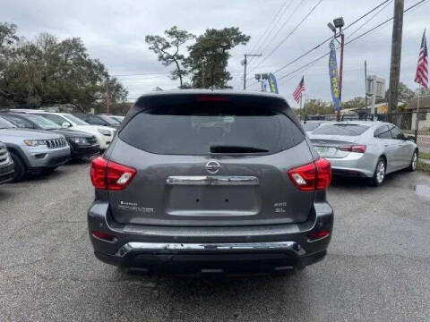 2017 Nissan Pathfinder