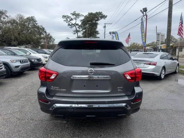 2017 Nissan Pathfinder