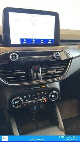 2020 Ford Escape Titanium