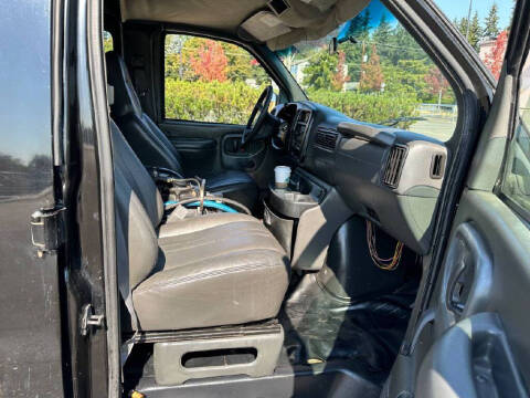 2002 Chevrolet Express 2500