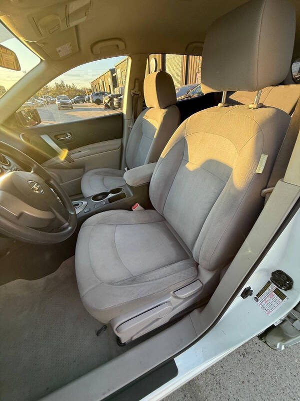 2014 Nissan Rogue Select S