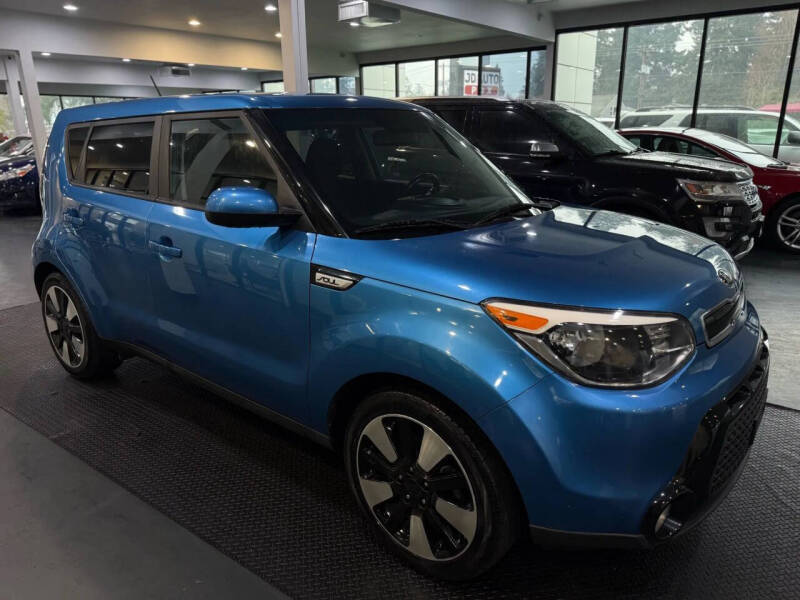 2016 Kia Soul +