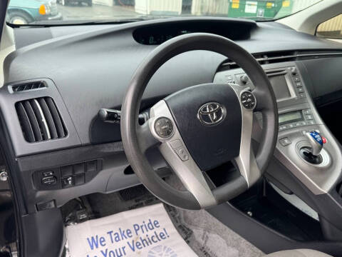 2015 Toyota Prius One