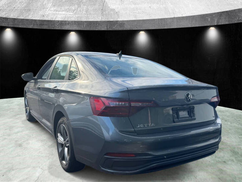 2024 Volkswagen Jetta SE