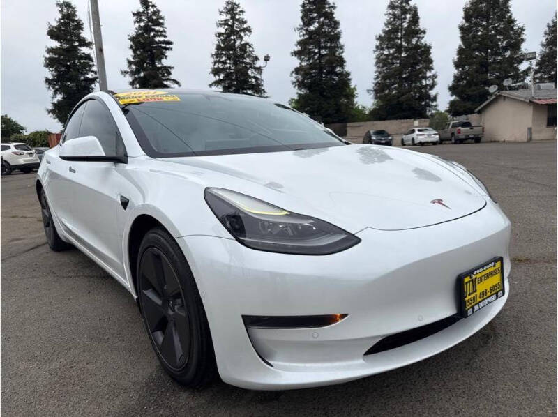 2021 Tesla Model 3 Standard Range Plus