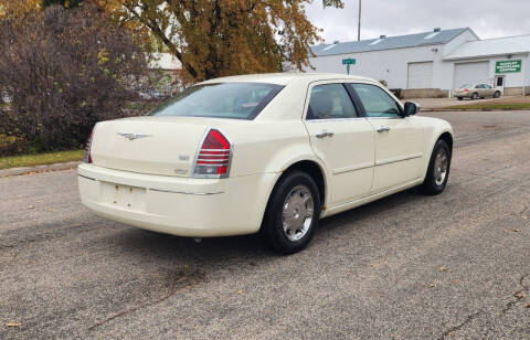 2005 Chrysler 300 Limited