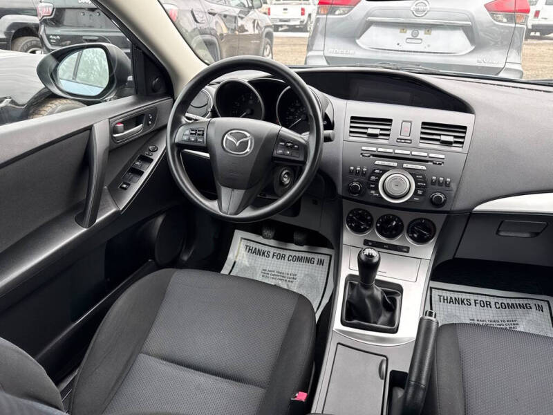 2011 Mazda MAZDA3 i Touring