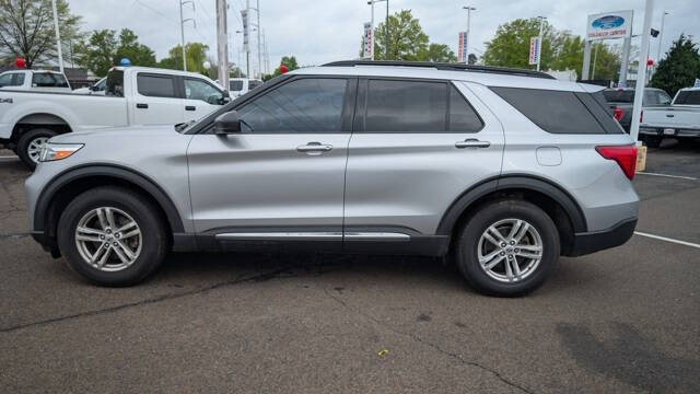 Used 2020 Ford Explorer XLT with VIN 1FMSK8DH2LGB18057 for sale in Philadelphia, PA