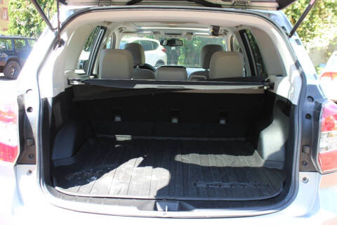 2016 Subaru Forester 2.5i Touring