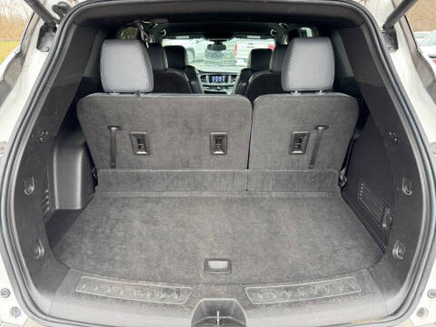 2022 Buick Enclave Essence