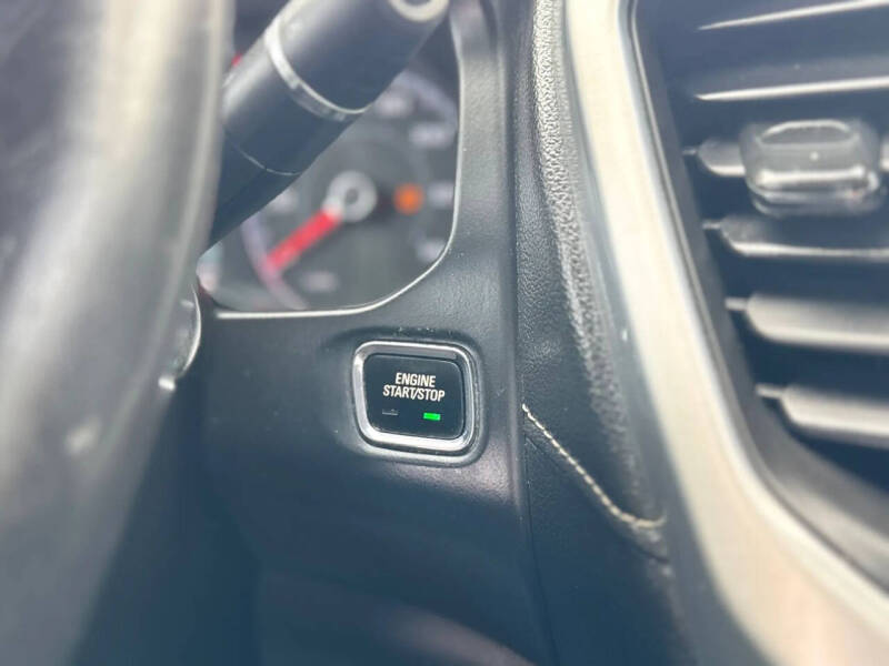 2017 GMC Acadia SLE-1