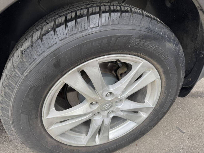 2012 Hyundai Santa Fe SE