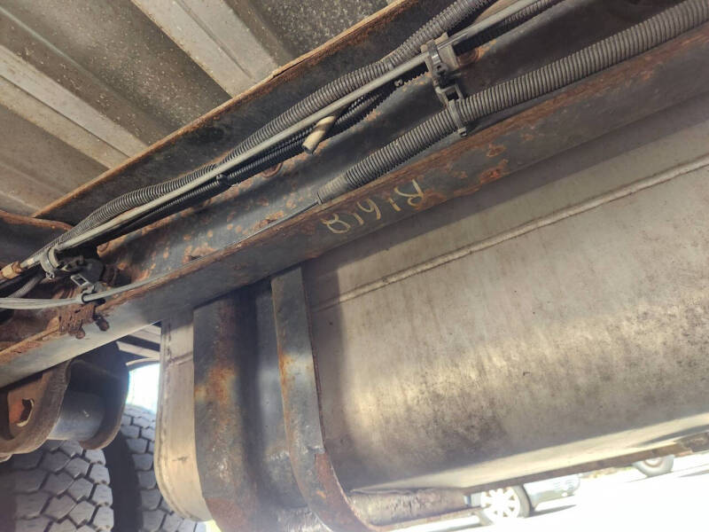 2009 Freightliner MT45 Chassis