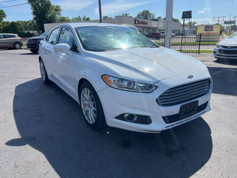 2016 Ford Fusion for sale at Summit Palace Auto in Waterford MI