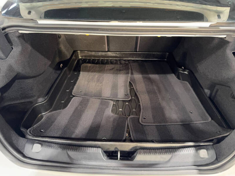 2018 Jaguar XE 25t Premium