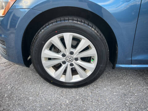 2017 Volkswagen Golf SportWagen TSI S 4Motion