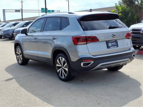 2024 Volkswagen Taos SE