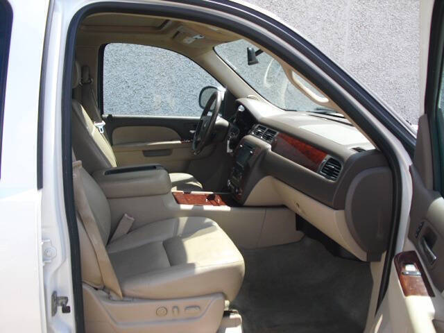 2012 Chevrolet Avalanche LTZ