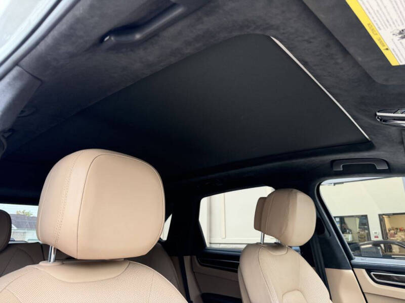 2022 Porsche Cayenne Turbo