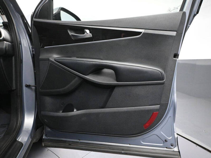 2020 Kia Sorento LX V6