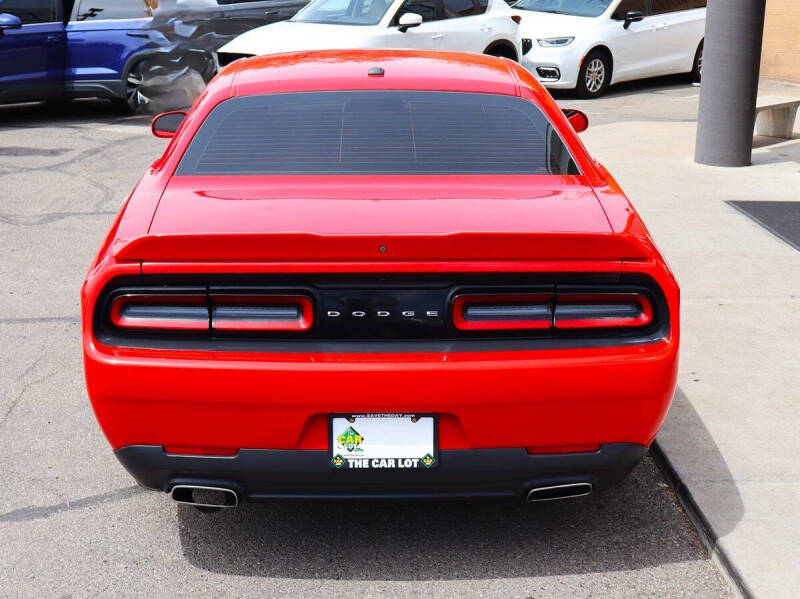 2018 Dodge Challenger SXT