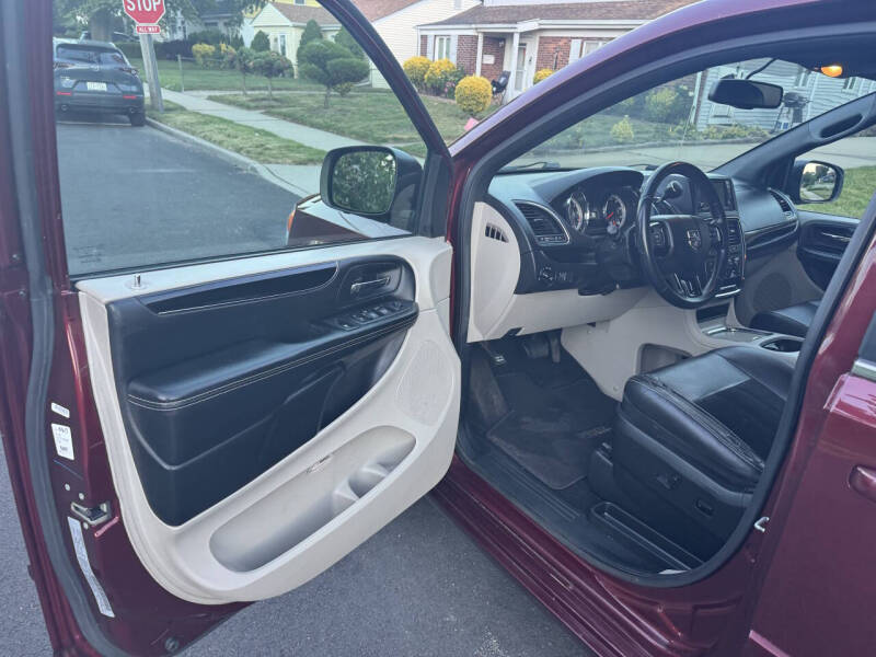 2017 Dodge Grand Caravan SXT