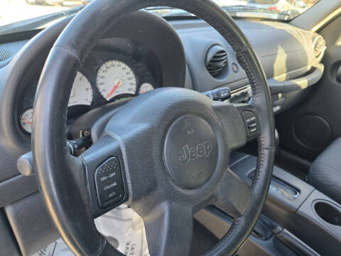 2004 Jeep Liberty Sport