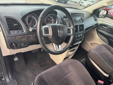 2013 Dodge Grand Caravan American Value Package