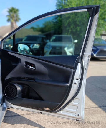 2020 Toyota Prius LE