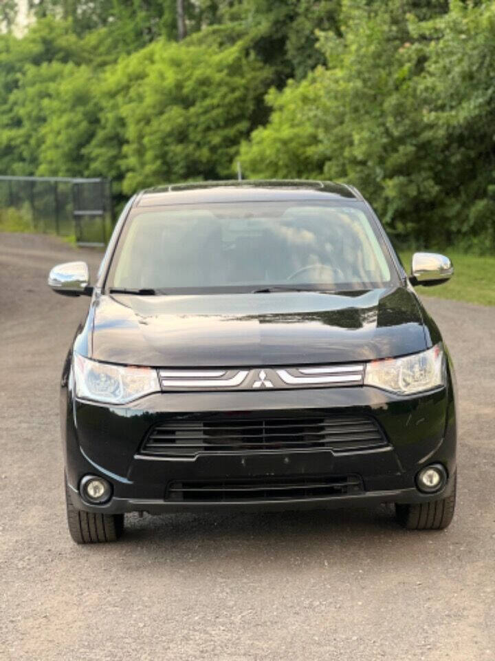 2014 Mitsubishi Outlander for sale at Town Auto Inc in Clifton Park, NY