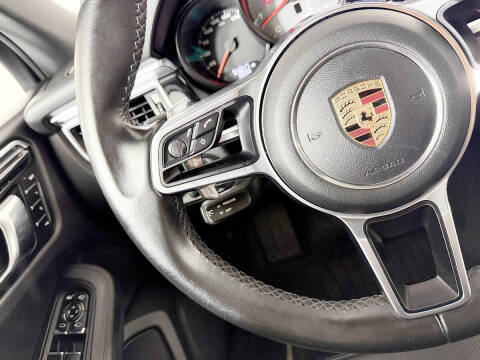2018 Porsche Macan S