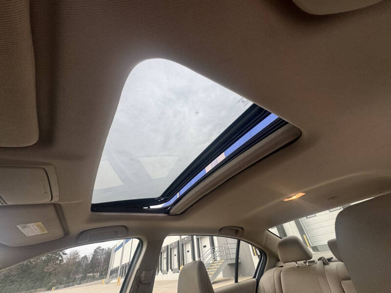 2017 Honda Accord Hybrid EX-L